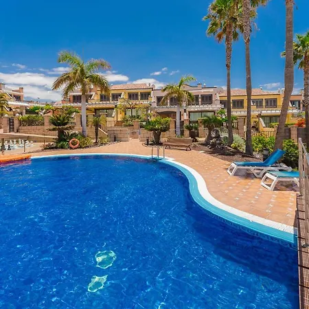 Townhouse Adeje * アデヘ